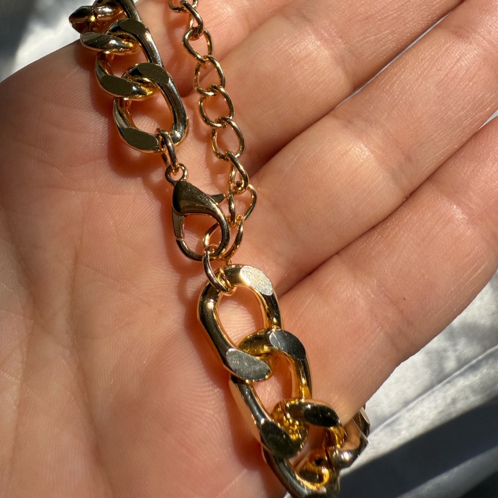 Anthro Ginevra Pearl Gold Chain Statement Necklace - Picture 11 of 11